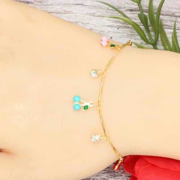 "Trendy Bracelet for Girls & Women – Cute, Adjustable & Gift-Ready | MLCRC1554 - Picture 7 of 10